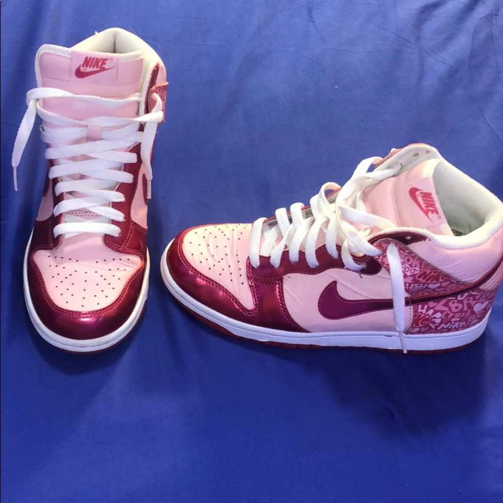 Valentine Nike shoes.